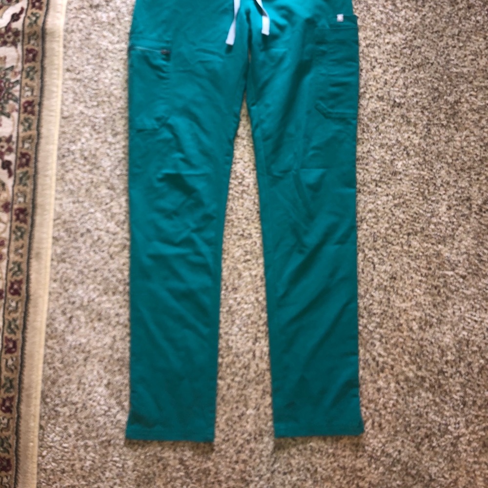 Figs Yola Hunter Green Scrub Pants